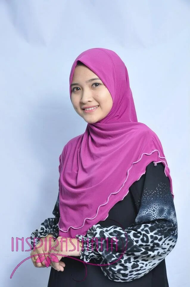 Dengan kakak ipar. Dengan kakak ipar