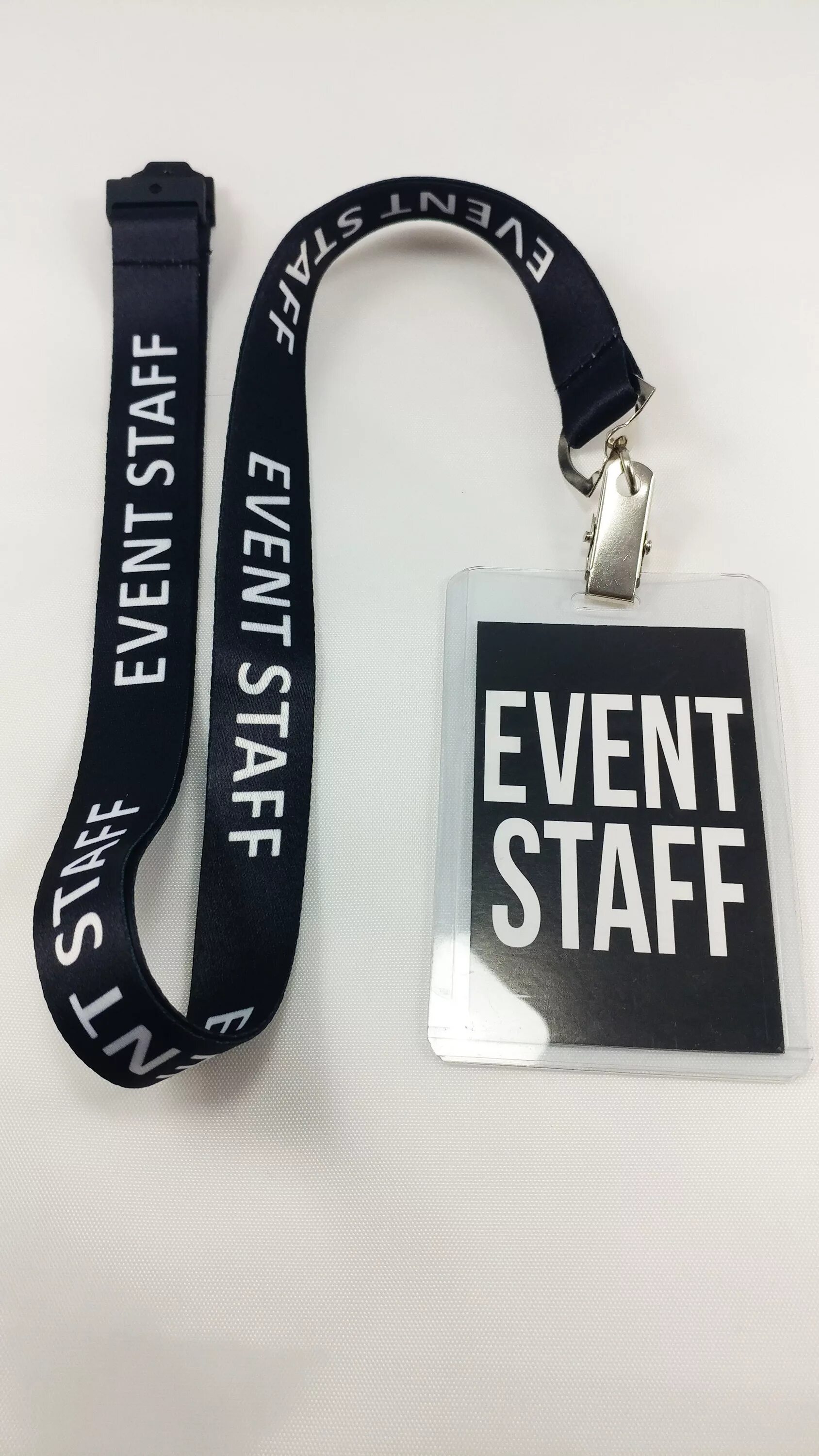 Event badges. Бейджи staff. Бейдж дизайн. Ивент бейдж. Event badge Lanyard.