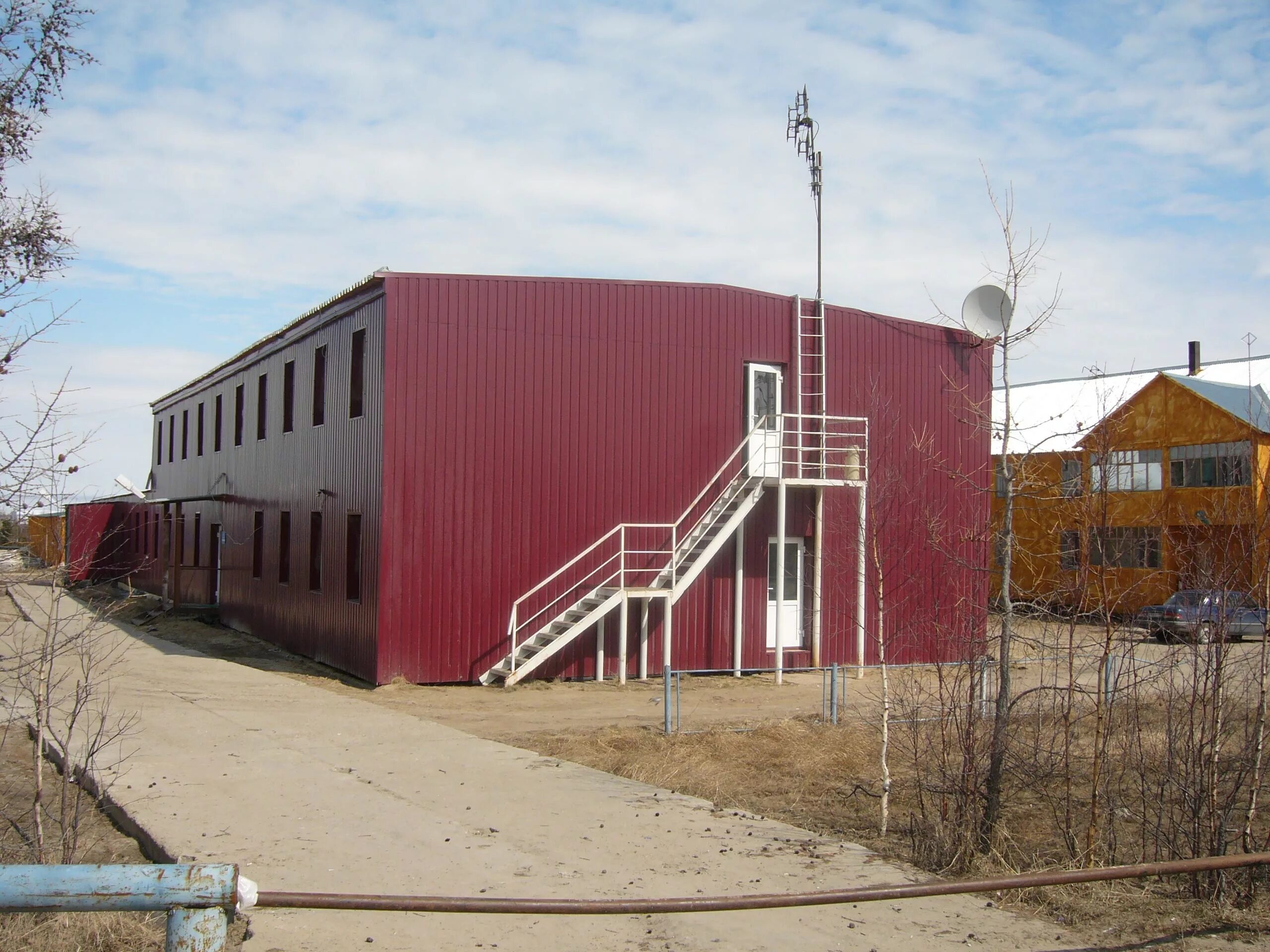 вахта 40. вахта 40 общежитие. здания типа вахта-40. вахта 40. ковыктинское газовое месторождение вахтовый городок.