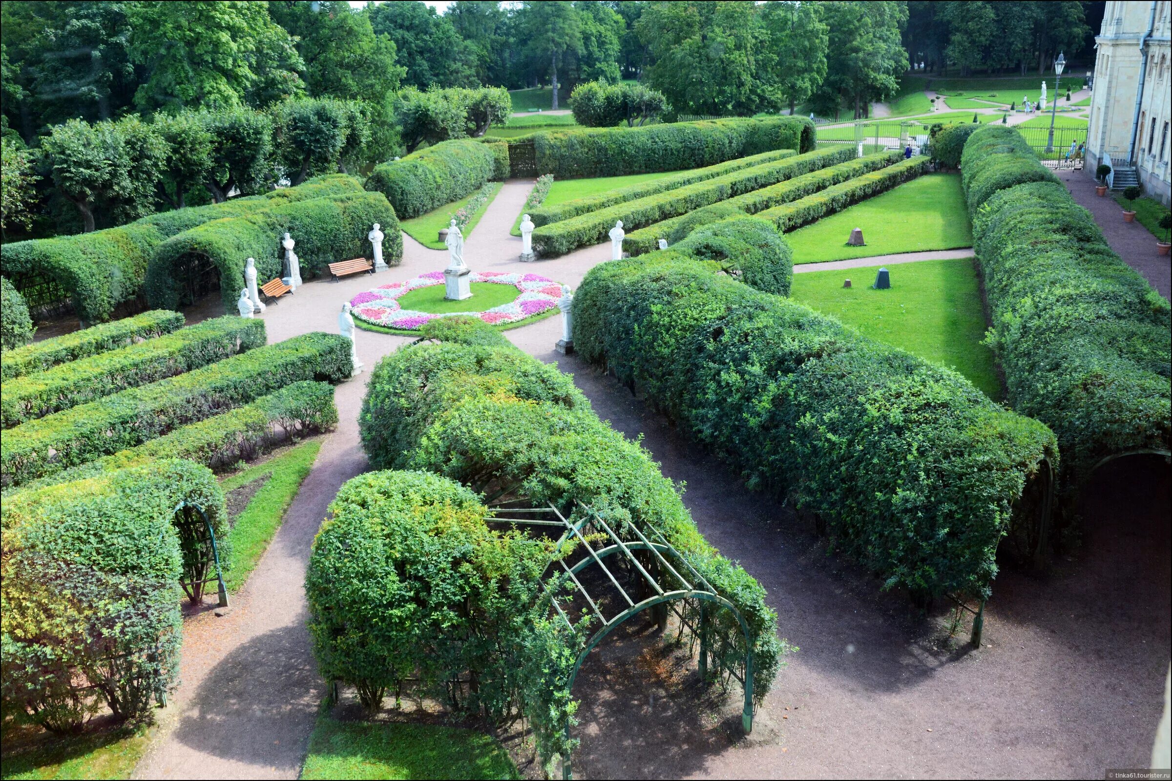 Андре ленотр версаль. Типы садово паркового искусства. Топиарное искусство версаль франция. Типы садово паркового искусства. Сад джусти в вероне план.