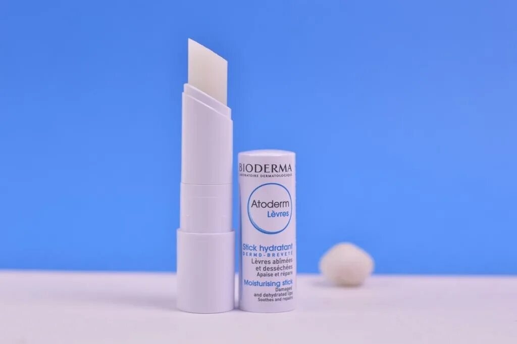 Стик для шеи. Bioderma стик для губ Atoderm. Гигиеническая помада Bioderma Atoderm. Биодерма Атодерм стик. Бальзам для губ Биодерма стик.