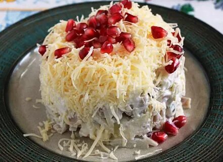 Салат куриная грудка и гранат
