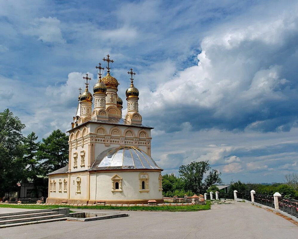 Храм спаса на яру рязань. Рязань церковь на яру. Рязань церковь на яру. Спас на яру рязань. Церковь спаса на яру рязань.