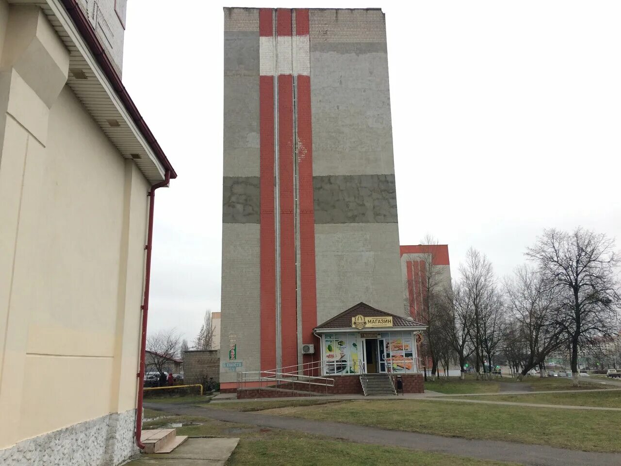 Индекс мозырь бульвар. Улица ленинская 6 мозырь. Бульвар юности. Индекс мозырь бульвар. Почтовое отделение б-р юности.