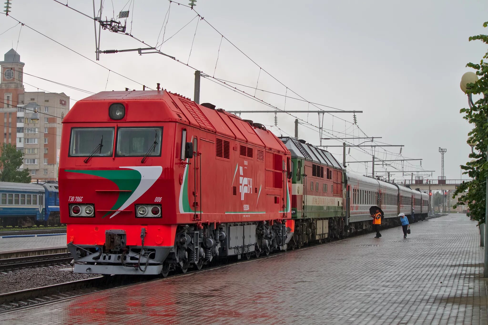 Бел жд поезд. Теп70бс 214. Тэп70 белорусская железная дорога. Тэп70бс 002. Тэп70 и тэп70бс.