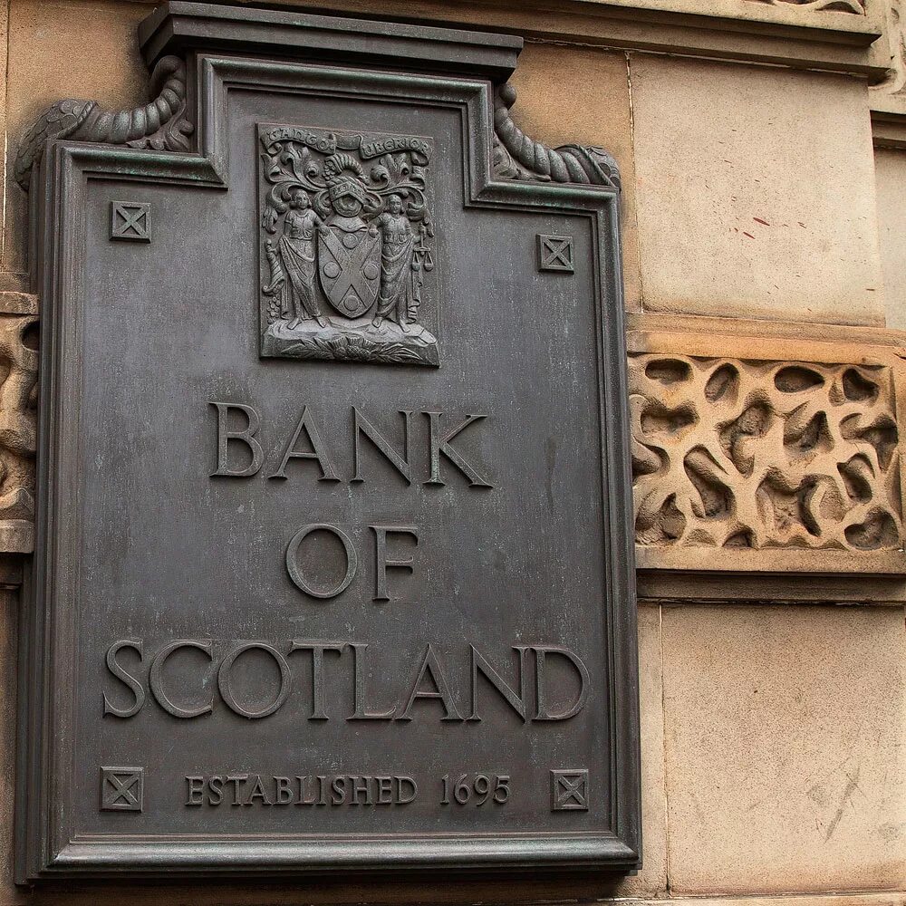 Банк Шотландии 1695. Шотландский банк. 1695 Банк Шотландии старые фото. Der bank
