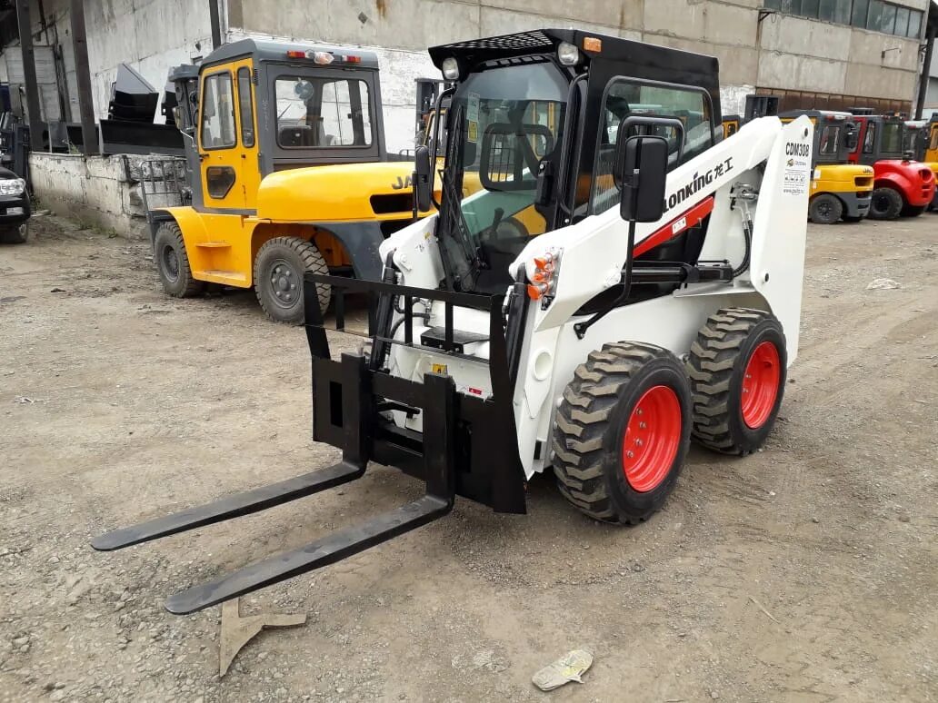 Мини погрузчик lonking cdm312. Мини погрузчик lonking cdm312. Мини погрузчик lonking cdm 308. Погрузчик малогабаритный lonking, cdm307. Мини погрузчик лонкинг сдм 307 кабина.