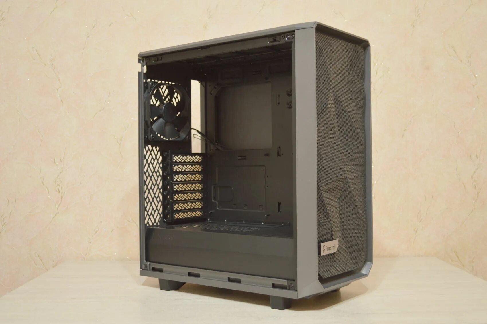 Fractal Design Meshify 2 Compact. Корпус Fractal Design Meshify 2. Корпус Fractal Design Meshify 2 Compact. Fractal Design Meshify 2 Compact Gray.