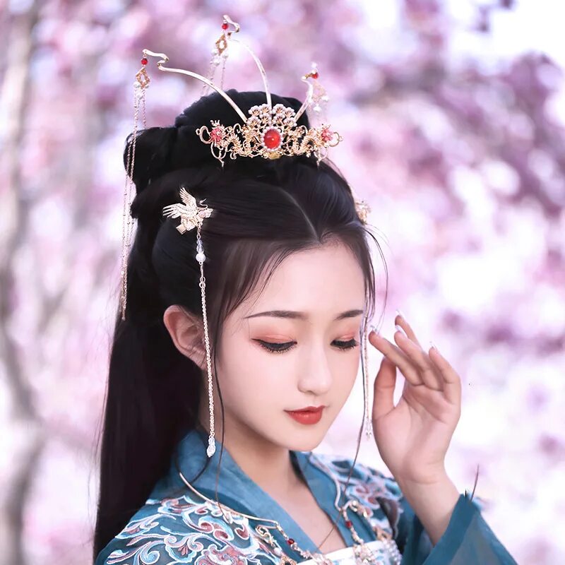 Как сделать хана. Корона для волос Китай. Японская корона на волосы. Корона Феникса Китай. Китайская корона для волос мужской.