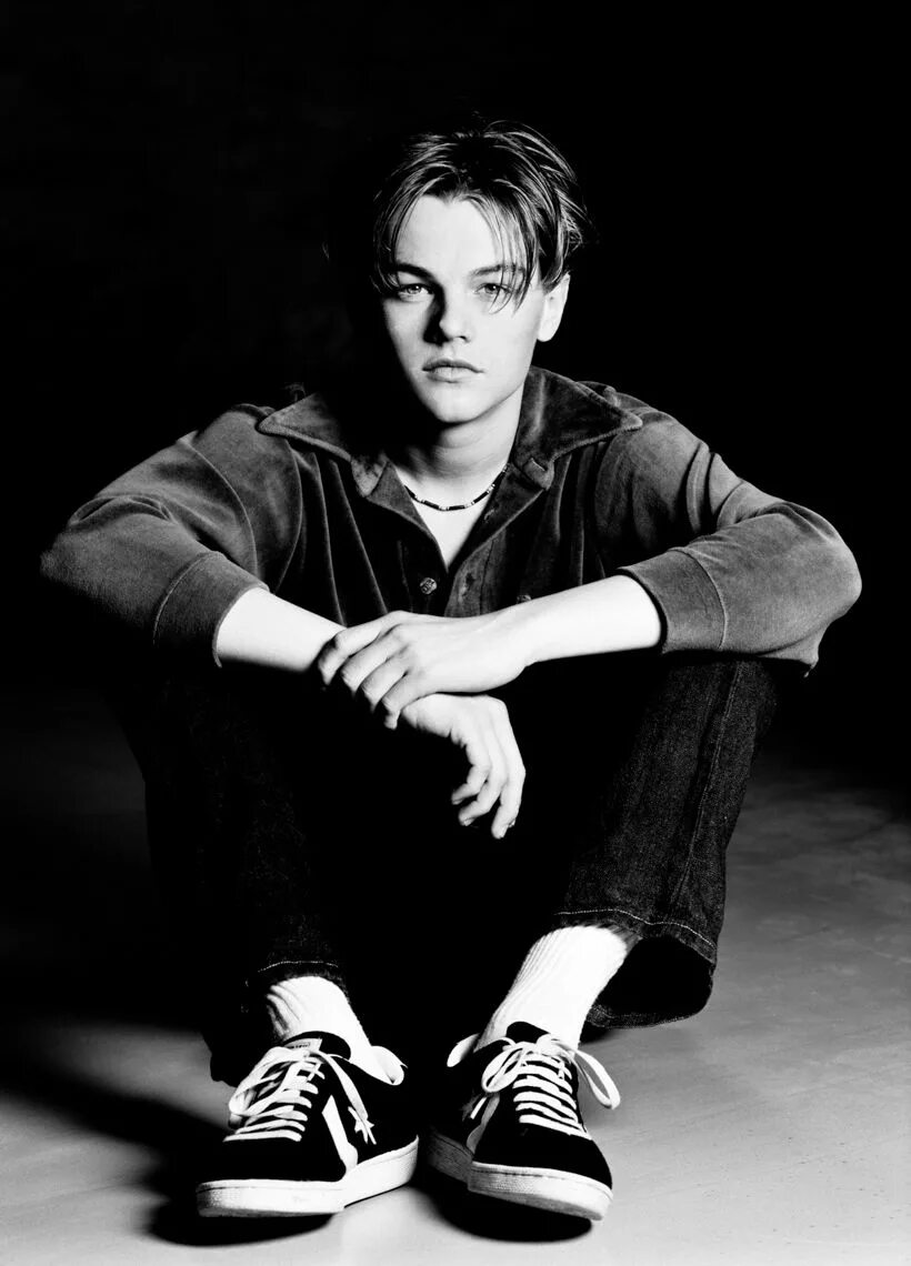 Young leonardo dicaprio. Леонардо ди Каприо молодой. Леонардо ди Каприо в молодости. Леонарнди Каприо молодой. Леонардо ДИКАПРИО В юности.