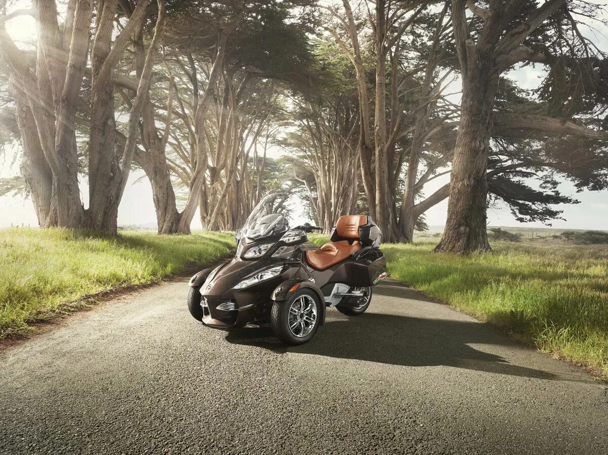 Can am missing. 2012 can-am spyder. brp can-am spyder roadster 2025 год. brp can am spyder st limited обои. brp can-am spyder hq wallpaper phone.