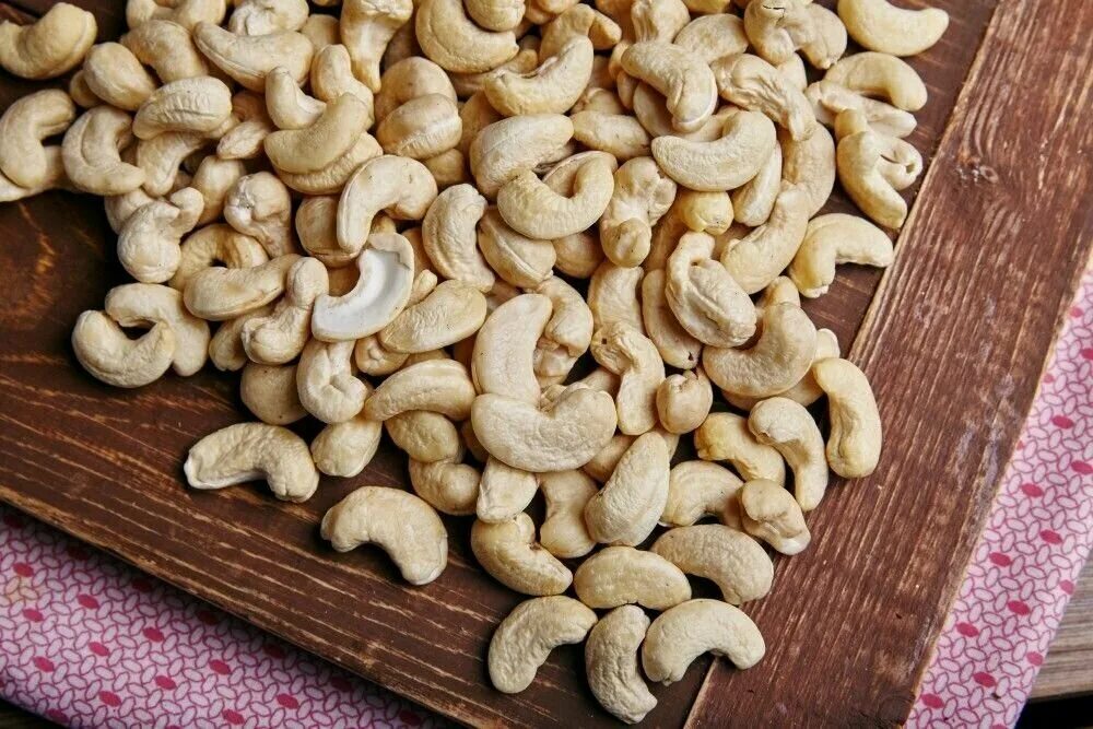 Чем более дешевым заменить кешью : raw cashews bulk