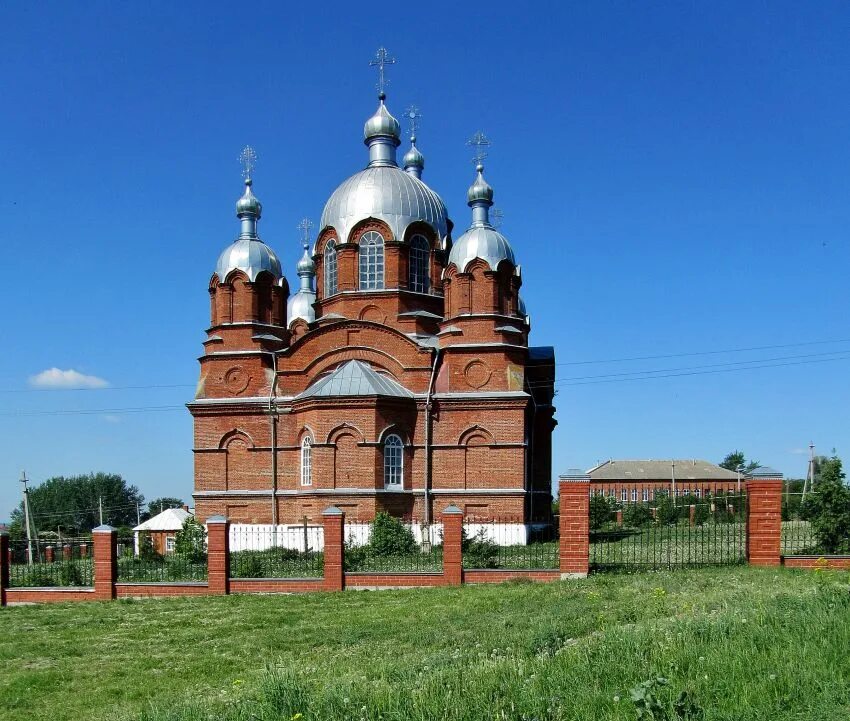 Маколово мордовия храм. Михаило-архангельская церковь чамзинка. Храмова чамзинка. Храмова чамзинка. Храмова чамзинка.