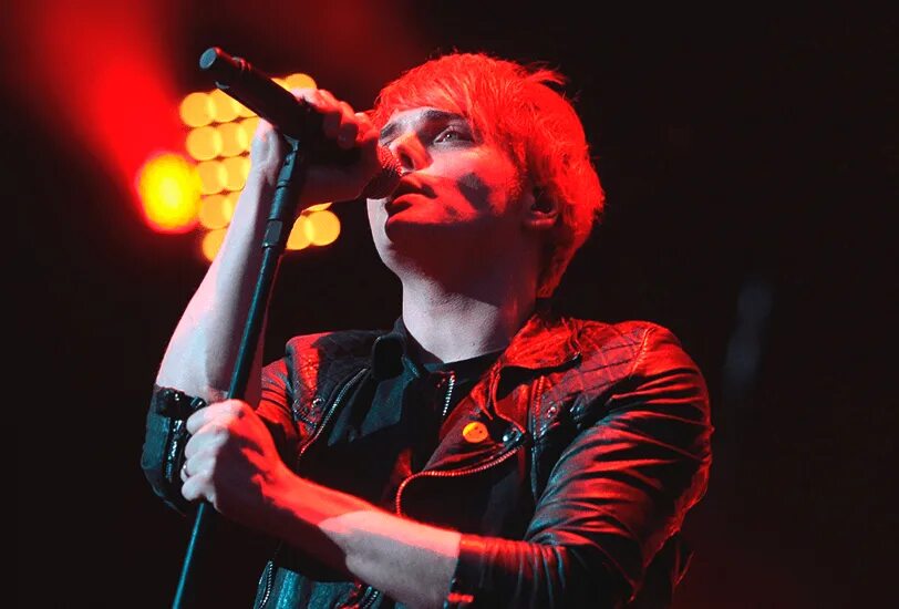 Уэй. Джерард уэй. my chemical romance джерард уэй. джерард уэй 2025.