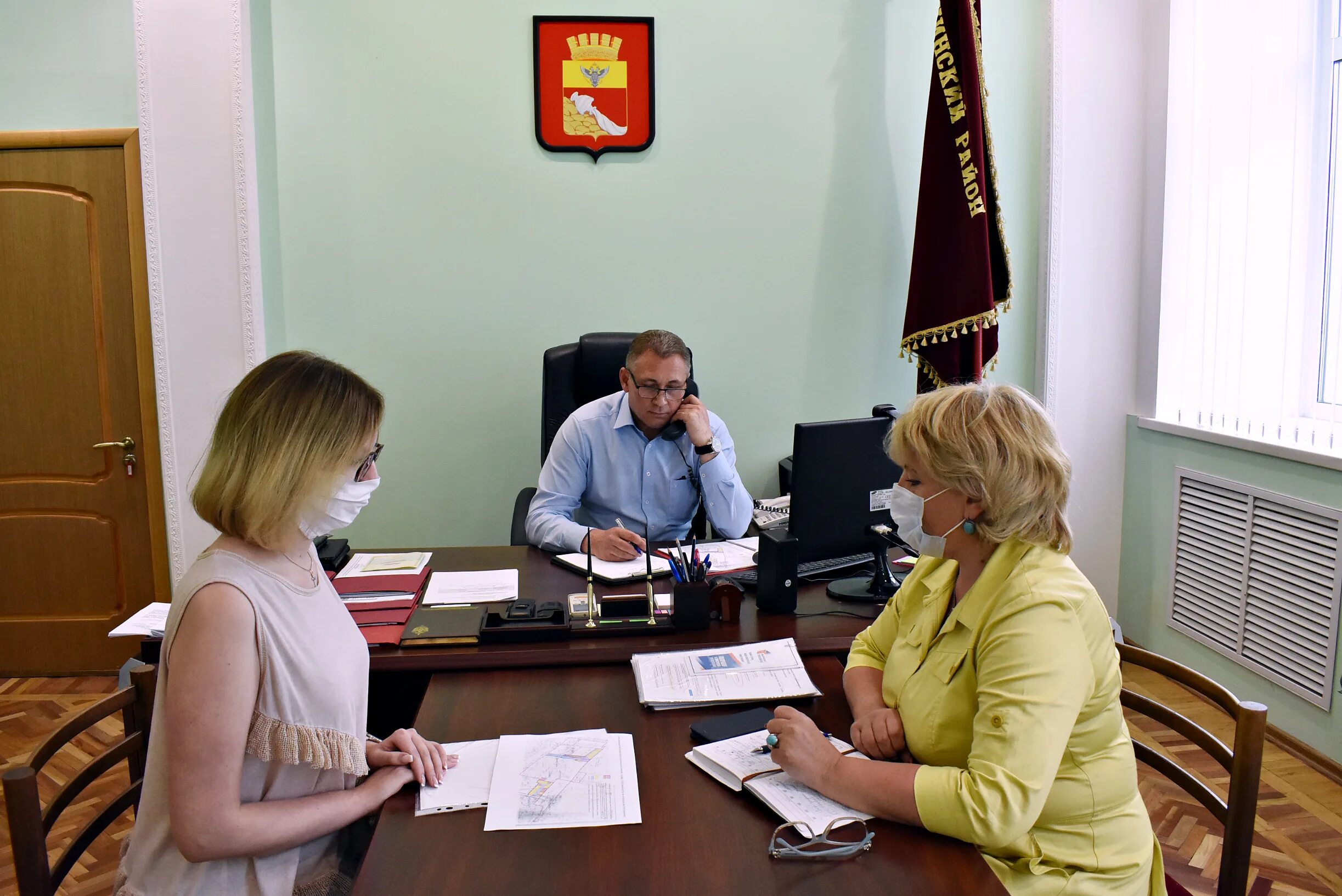 Плехотин алексей васильевич управа тимирязевского. Управа 10. Глава череповца 2021. Белгород управа славянская. Ситников сергей управа ленинского района.