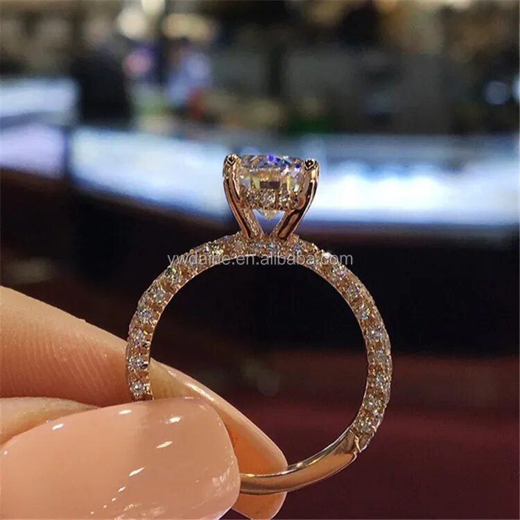 Золотые кольца кристалл. Красивые кольца. Кольцо для предложения. Бриллиантовое кольцо. Кольцо женское.