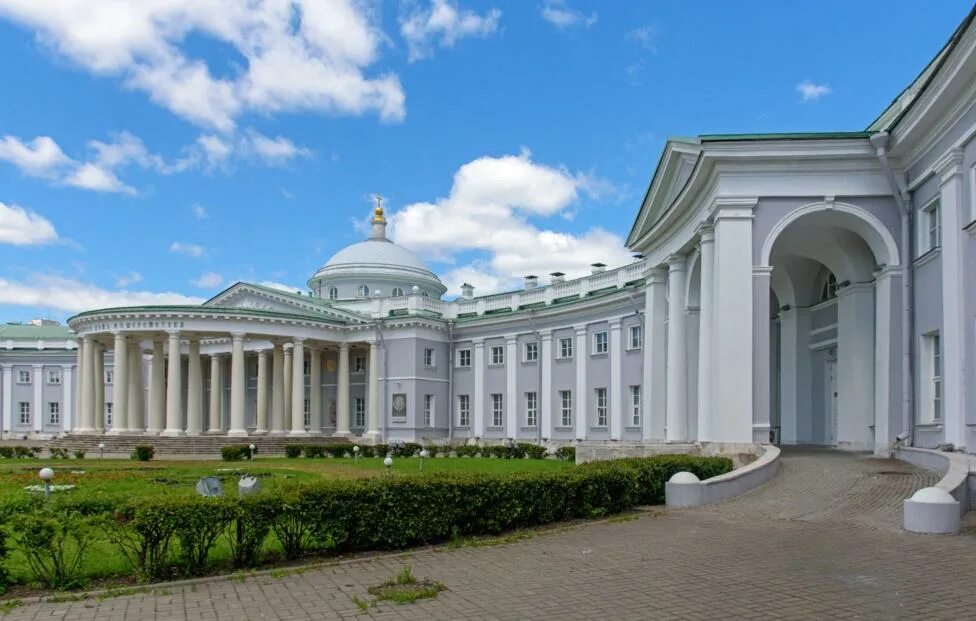 Институт скорой помощи им. Институт им склифосовского в москве. Больница склифосовского москва. Нии скорой помощи имени склифосовского. Больница имени склифосовского в москве.
