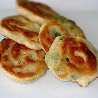 Луковые оладьи