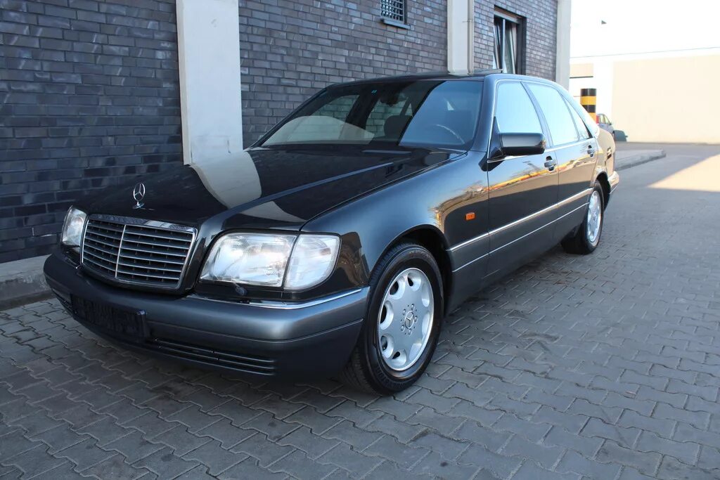 W140 v12. Mercedes w140 s600 v12. Мерседес s 1996. Кабан Мерседес 600. Мерседес 140 кузов кабан.