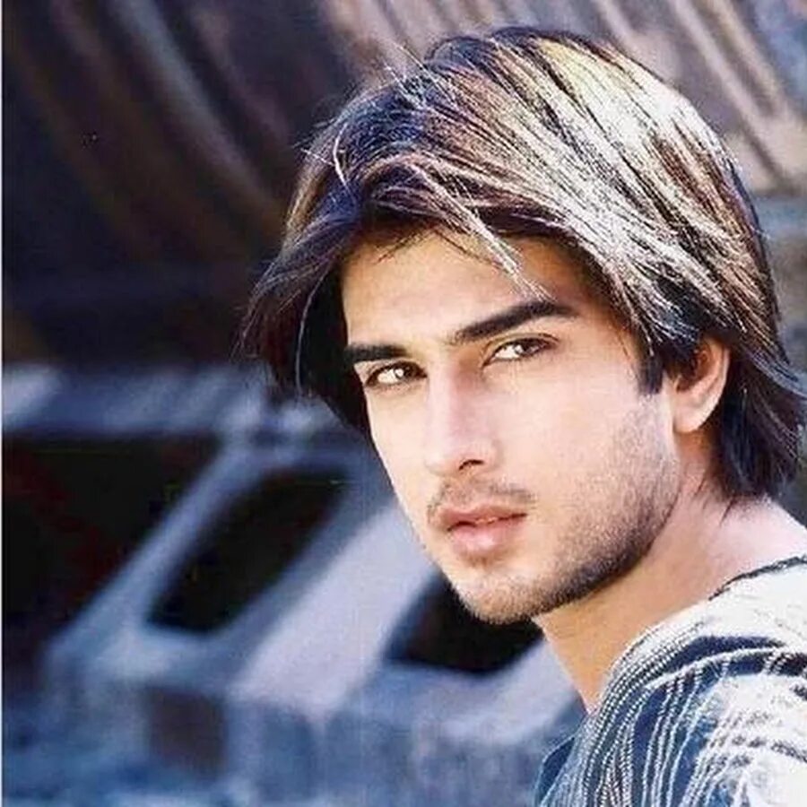 Камран надпись. Камран джабаров. Краткая форма имени яна. Камран имя национальность. Что обозначает имя камран.