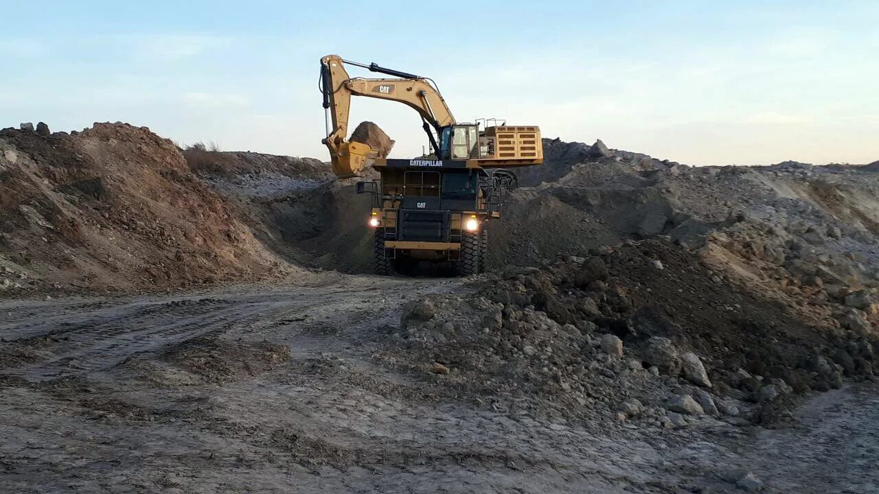 Использование вскрышных и вмещающих пород