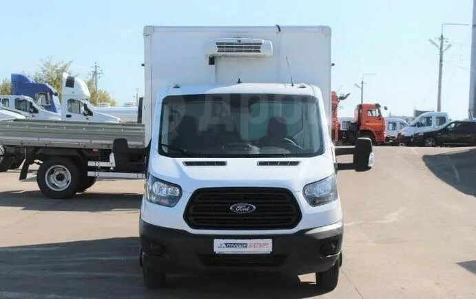 Ford transit 13 кубов. Ford transit прицепы. Автобус. Ford transit прицепы. Форд транзит 24.