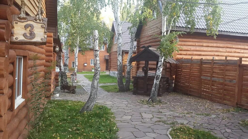 Обильной базе. Голубая волна село сенгилеевское. Голубая волна сенгилеевское. Охотный двор иссык-куль. Кульстан обильное база отдыха георгиевский.
