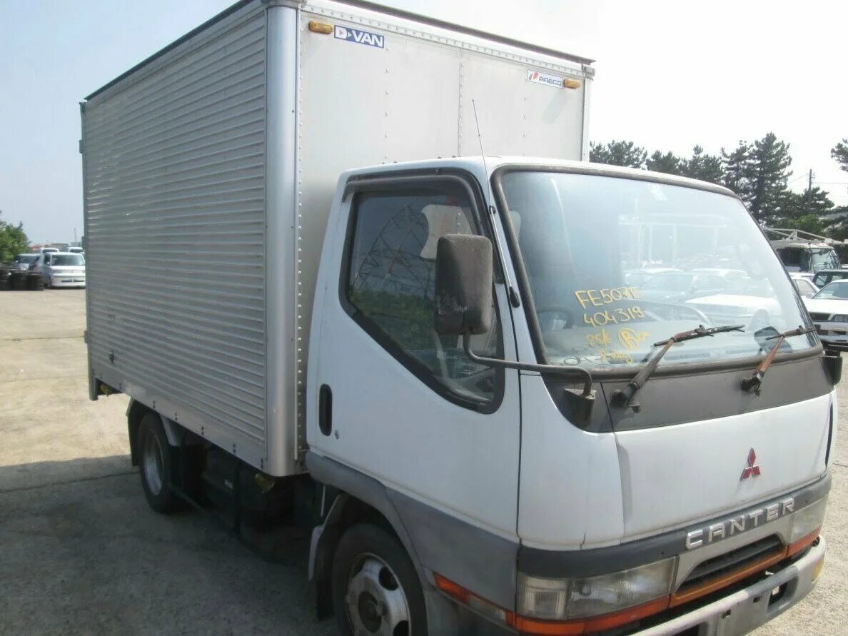 Митсубиси Кантер 1995. Mitsubishi Fuso Canter 1995. Mitsubishi Fuso Canter fe507b. Мебельная будка Митсубиши Кантер. Куплю кантер владивосток