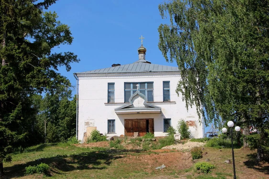 П красные баки. Церковь Покрова Пресвятой Богородицы красные баки. Храм в красных Баках Нижегородской области. Краснобаковский район красные баки. Музей красные баки Нижегородская область.