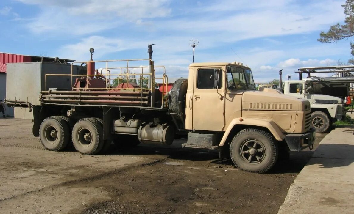 Краз 250 ца 320. Краз 250 ца 320. Краз 320. Агрегат урал ца-320. Цементировочный агрегат ца-320.