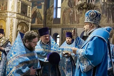 Епархия священников