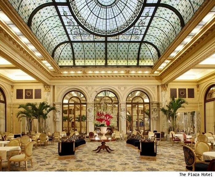 The palm court. Отель plaza нью-йорк внутри. Дубовый зал нью-йорк plaza. Plaza hotel new york внутри. The palm court.