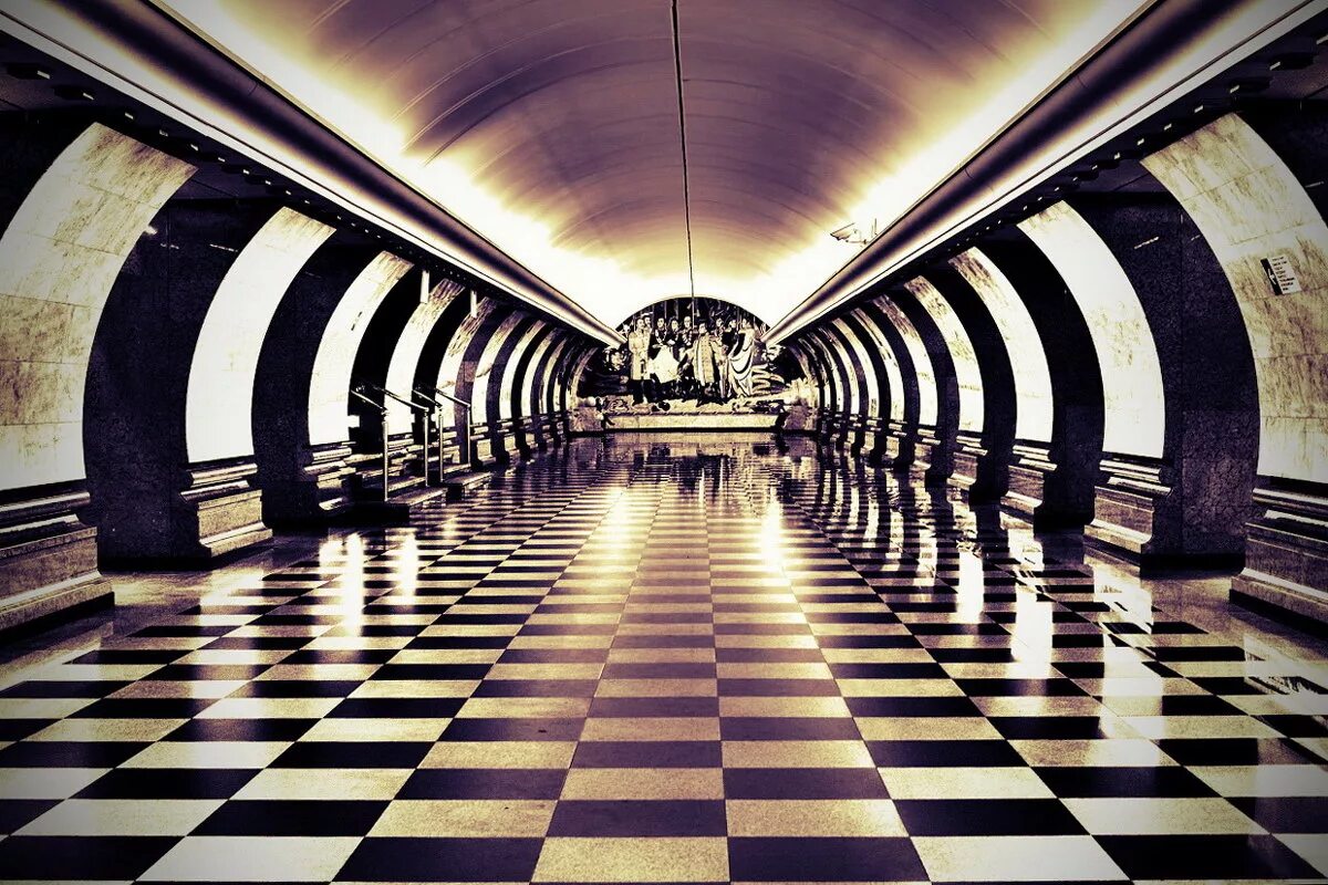 дом пол метро