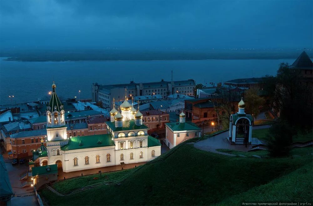 Жили нижний новгород. Нижний Новгород. Н Новгород город. Нижний Новгород достопримечательности. Нижний Новгород в современности.