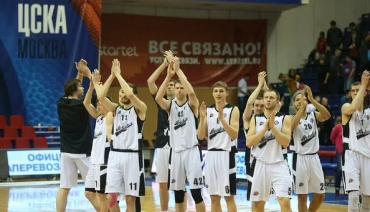 Автодор после 9 класса. Автодор баскетбольный клуб игроки.