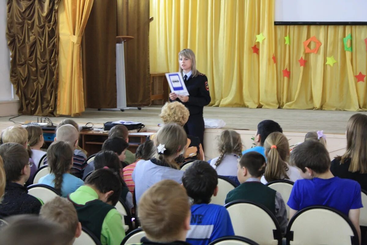 Школа-интернат 1 нижний новгород. Интернат 39. След интернат. Школа-интернат 1 нижний новгород. Школа 39 новосибирск.