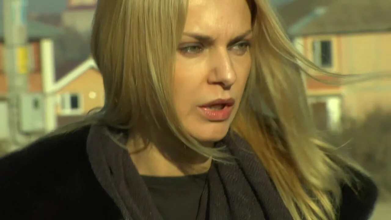 Битва экстрасенсов 15. Битва экстрасенсов 15 сезон татьяна ларина. татьяна ларина из битвы экстрасенсов. татьяна ларина битва экстрасенсов в молодости. татьяна из экстрасенсов 15 сезон.