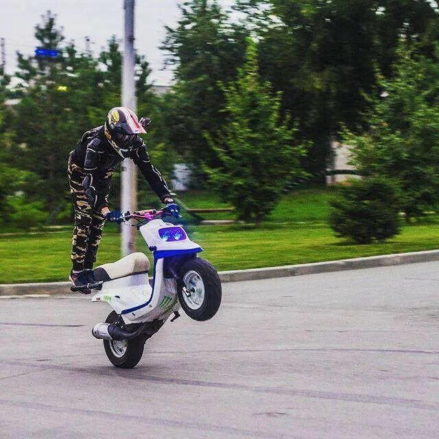 Yamaha BWS 50 стант. Yamaha BWS 50 Stunt. Yamaha BWS 50 Original стант. Yamaha BWS стант. Ямаха утка