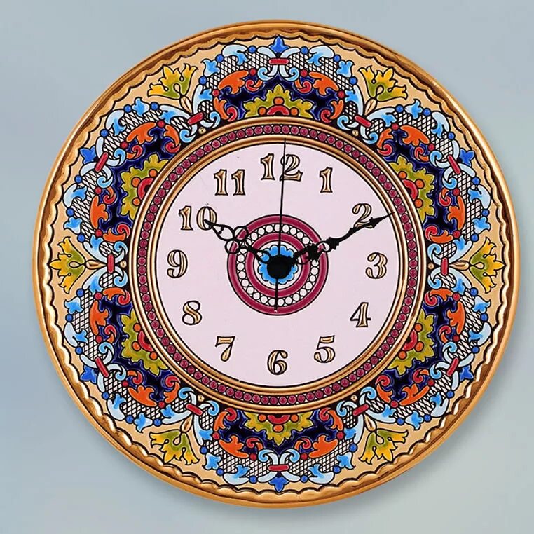 Время час узбекистан. Настенные часы в марокканском стиле. Часы в Восточном стиле настенные. Татарские часы. Часы настенные в арабском стиле.