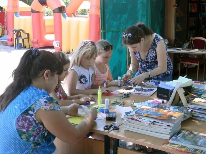 Детский сад 78 чебоксары. Библиотека мастер класс на улице чебоксары. Мастер классы чебоксары. Мастер классы для школьников чебоксары. Мастер класс дпи для учителей.