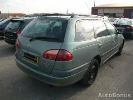 Тойота авенсис универсал 1999