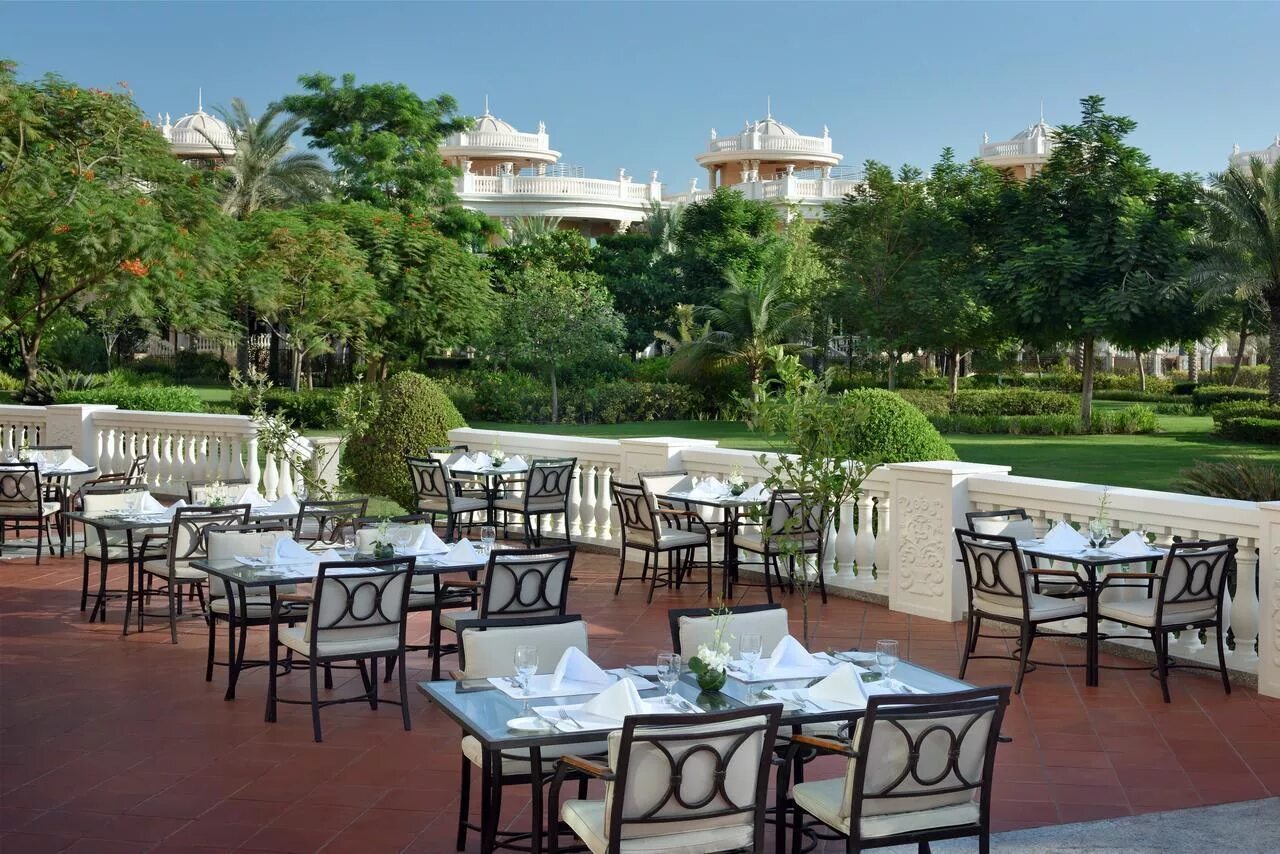 Kempinski hotel palm. Kempinski hotel palm. Кемпински дубай пальма. Кемпински дубай джумейра. Кемпински дубай пальма.