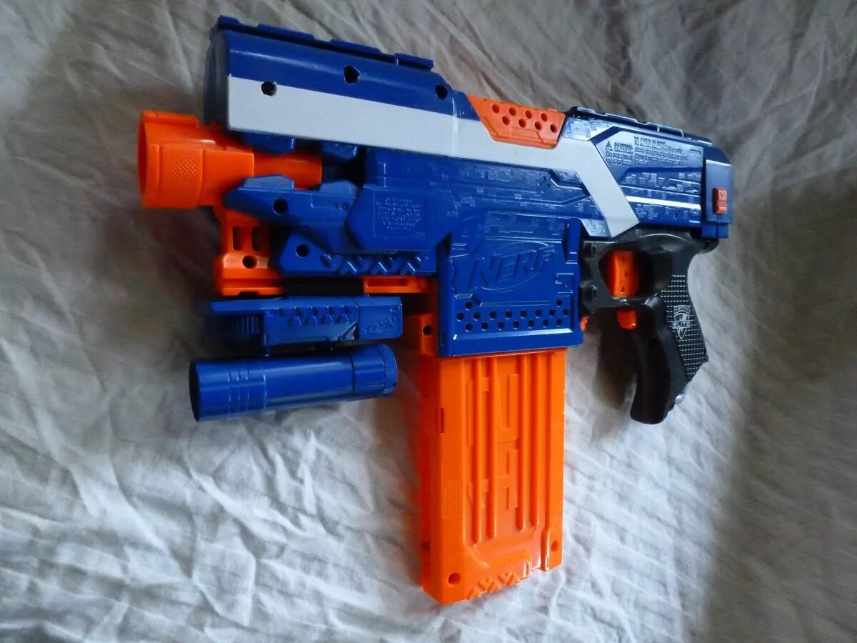 Нерф страйф. Нерф кастом страйф. нерф страйф кс18. nerf stryfe обойма шестигранник. золотой бластер страйф.