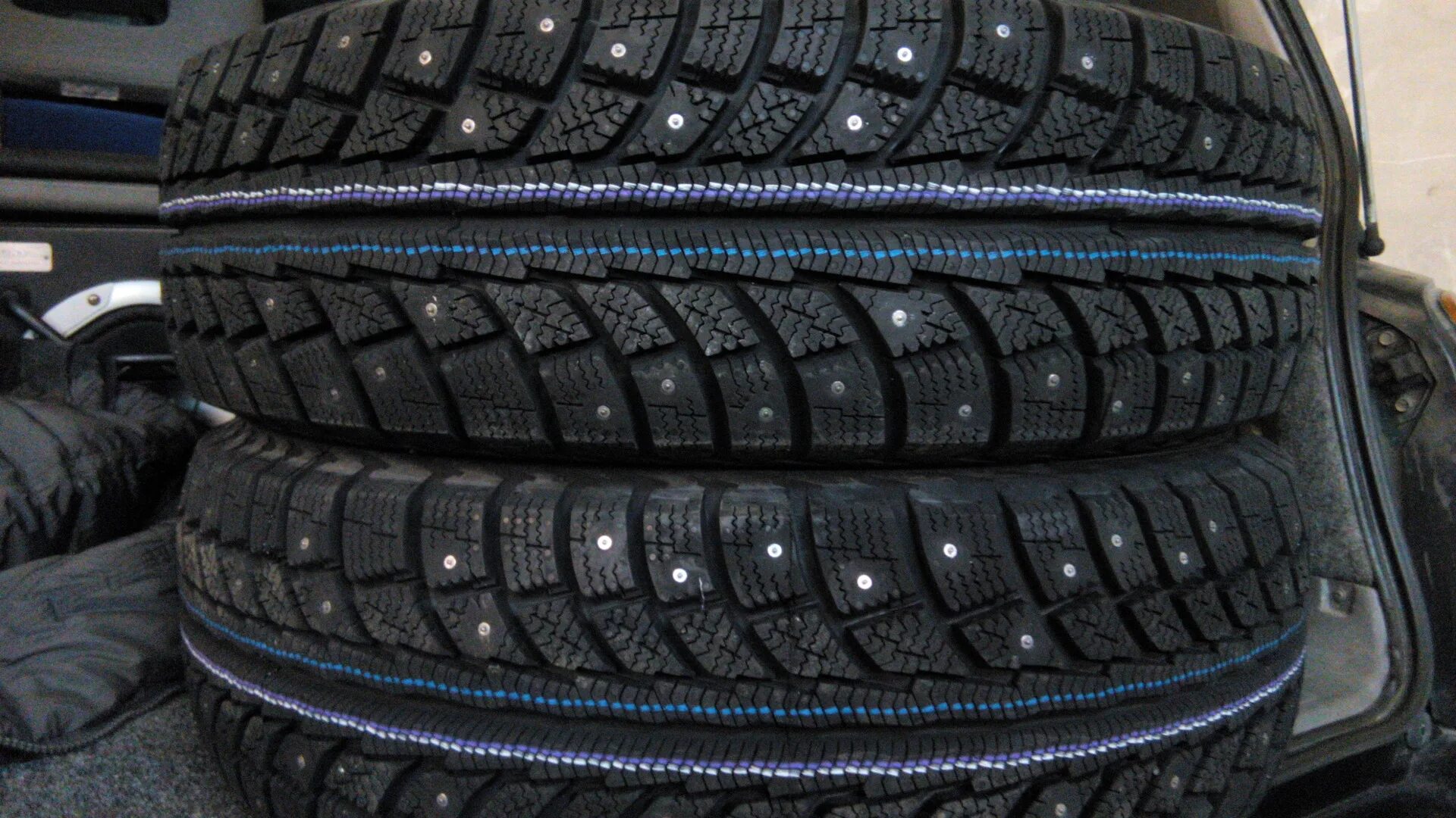 Купить шины Matador MP 30 Sibir Ice 2 225/45 R17 шип FR 94T XL в СПб: цена, стои