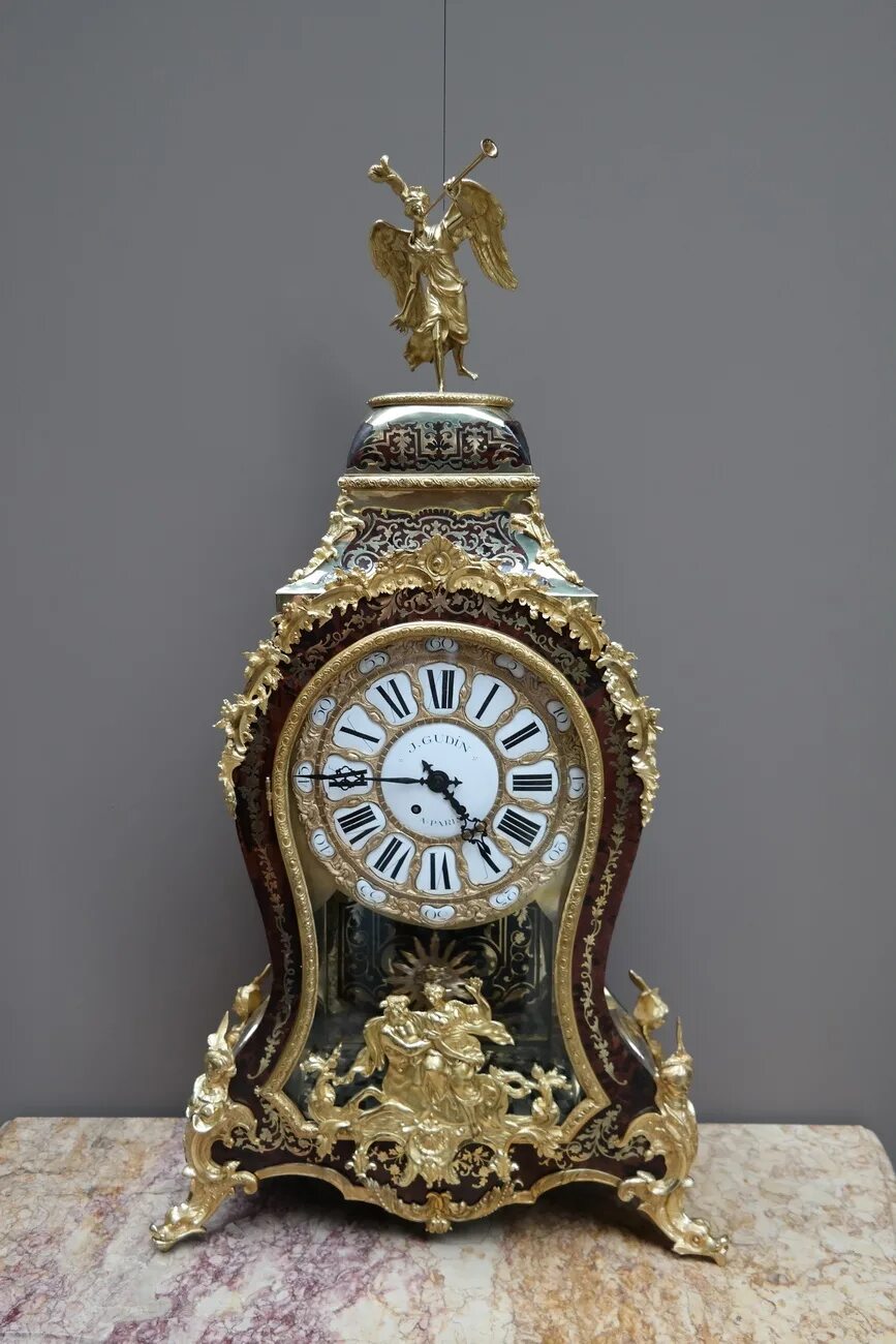 Часы moon женские. Часы гимнастика. Клеменс часы каминные. Nice clock. Nice clock.