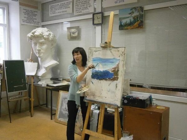 поступить на дизайнера. направления учителя изо и черчения. учитель изо. рисование в художественной школе. учитель преподаватель изобразительного искусства и черчения.