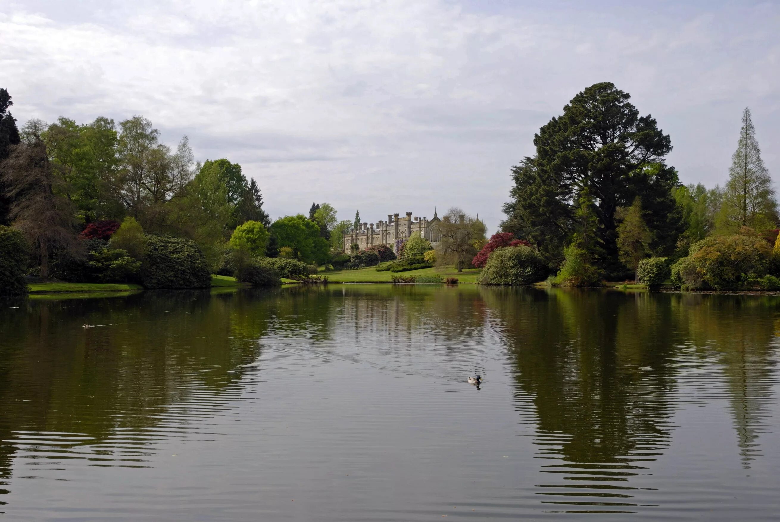 Uk parks. Парк Шеффилд Гарден. Шеффилд парк пруд. Саннингхилл-парк. Шеффилд парк Англия.