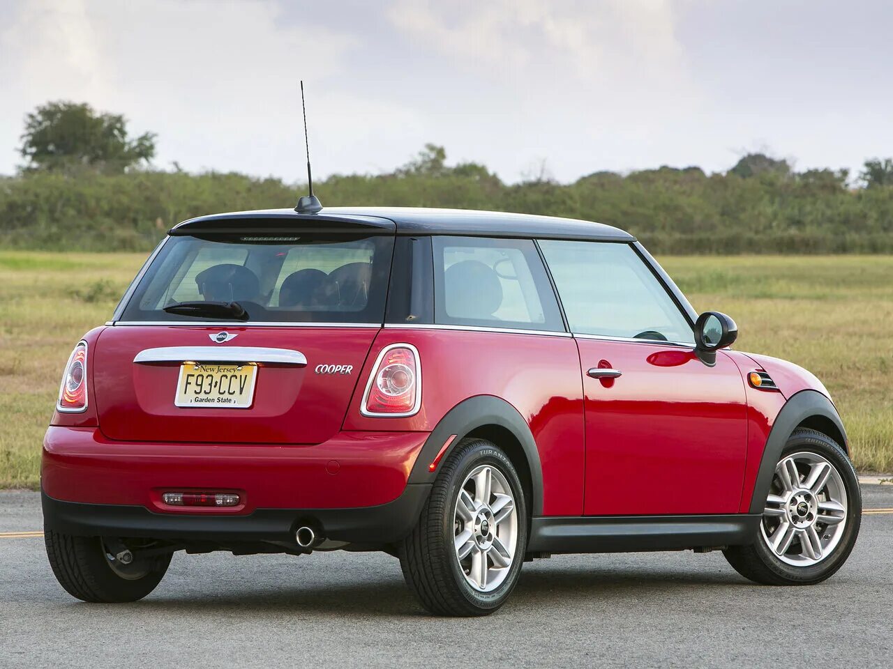 The new MINI Convertible is now available in South Africa (02/2016).
