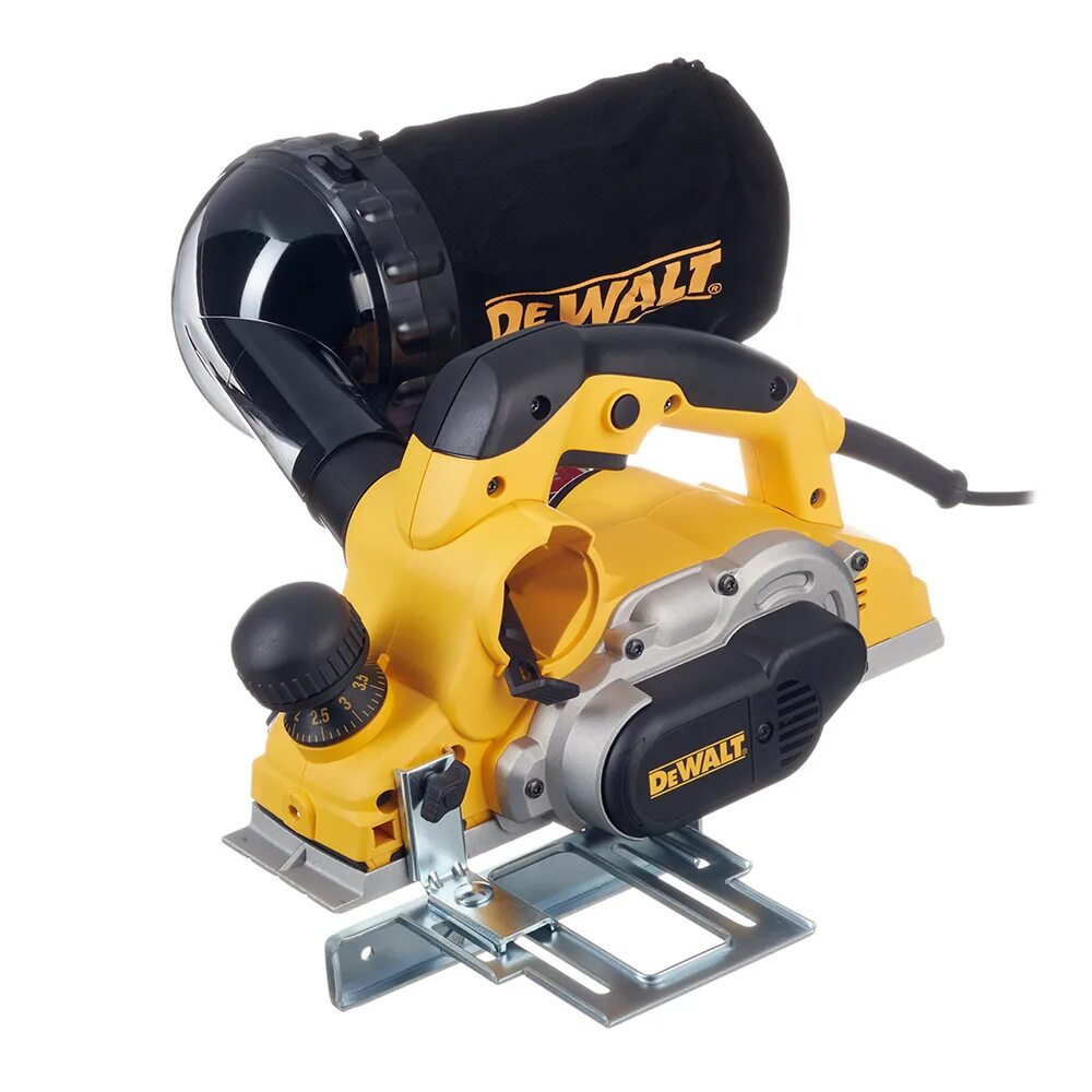 Девольт каталог. Рубанок dewalt d 26500 k 82мм, желтый/черный. электрорубанок девольт. электрорубанок dewalt с кейсом от сети. рубанки электрические dewalt в работе.
