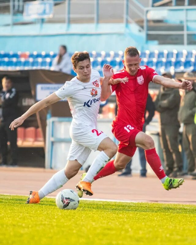 Футбольные лиги. Строгино знамя труда футбол интервью 2023. Боян йокич уфа. Президент фк рубин ялта. Рубин казань команда футбольная.